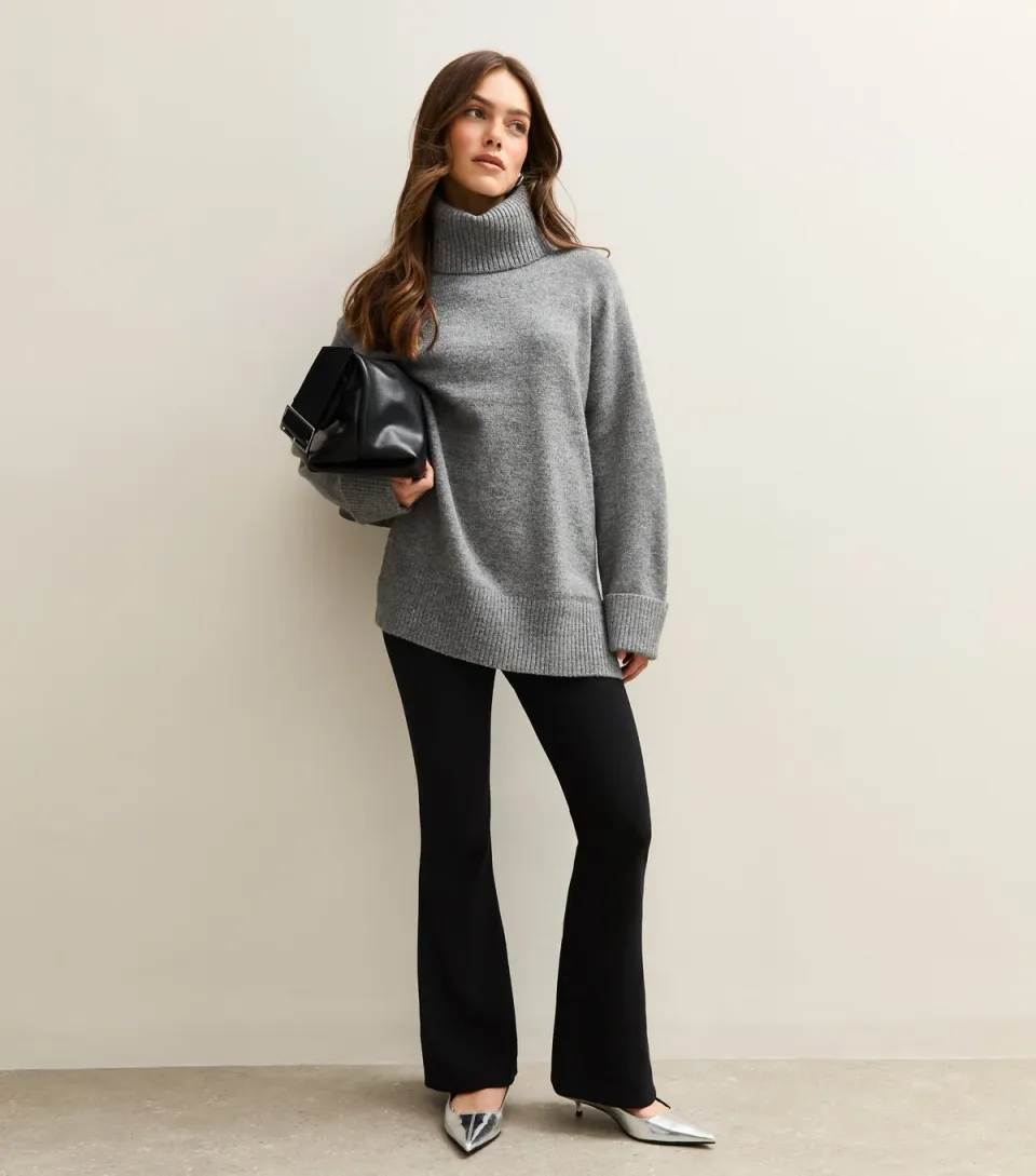 Women's Petite Black Ottoman Rib Flared Leggings