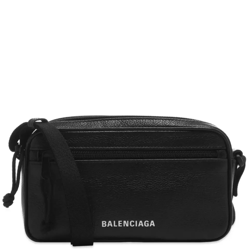 Grained Leather Logo Camera Bag