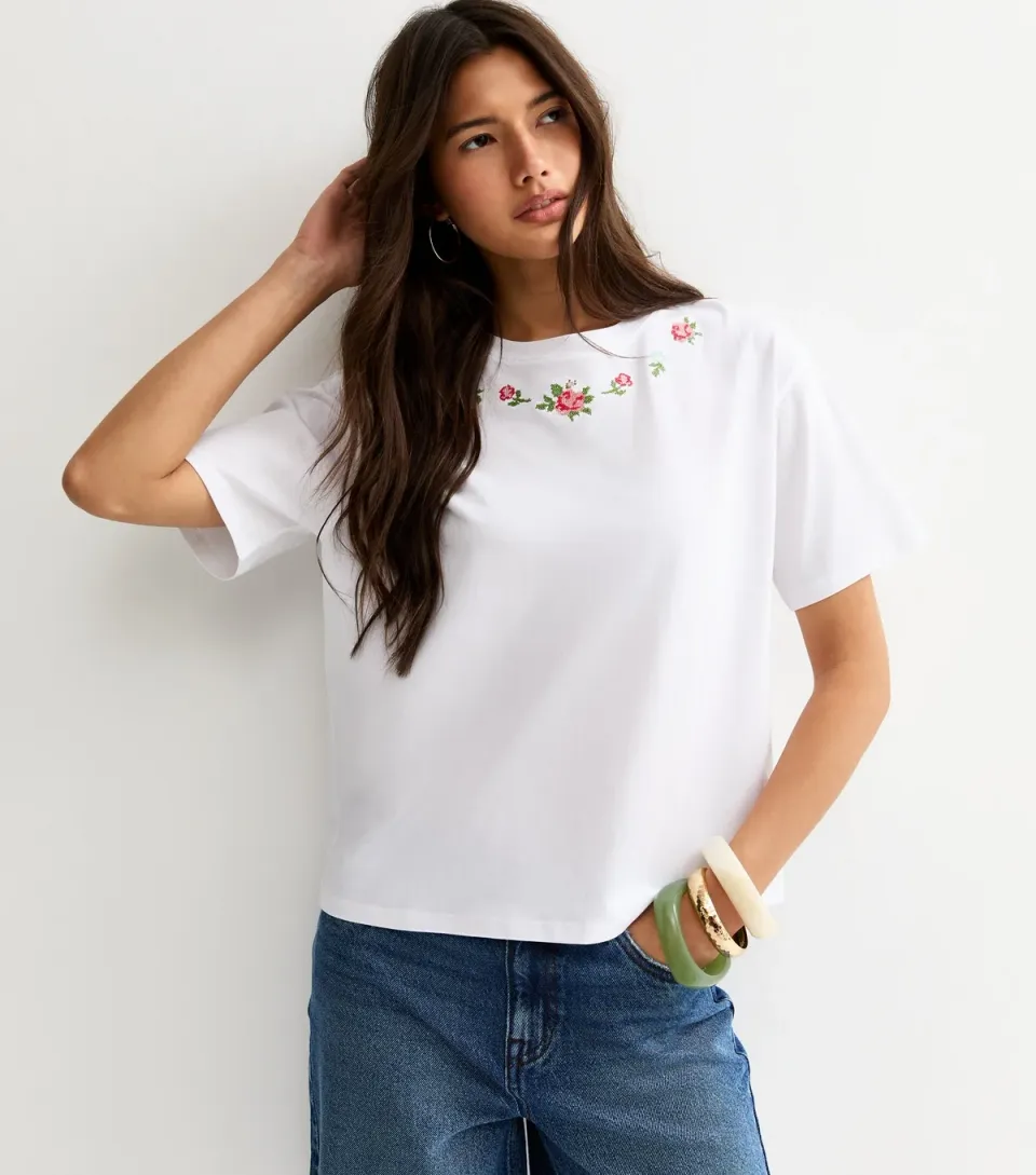 Women's White Floral Cross Stitch Embroidered Boxy T-Shirt