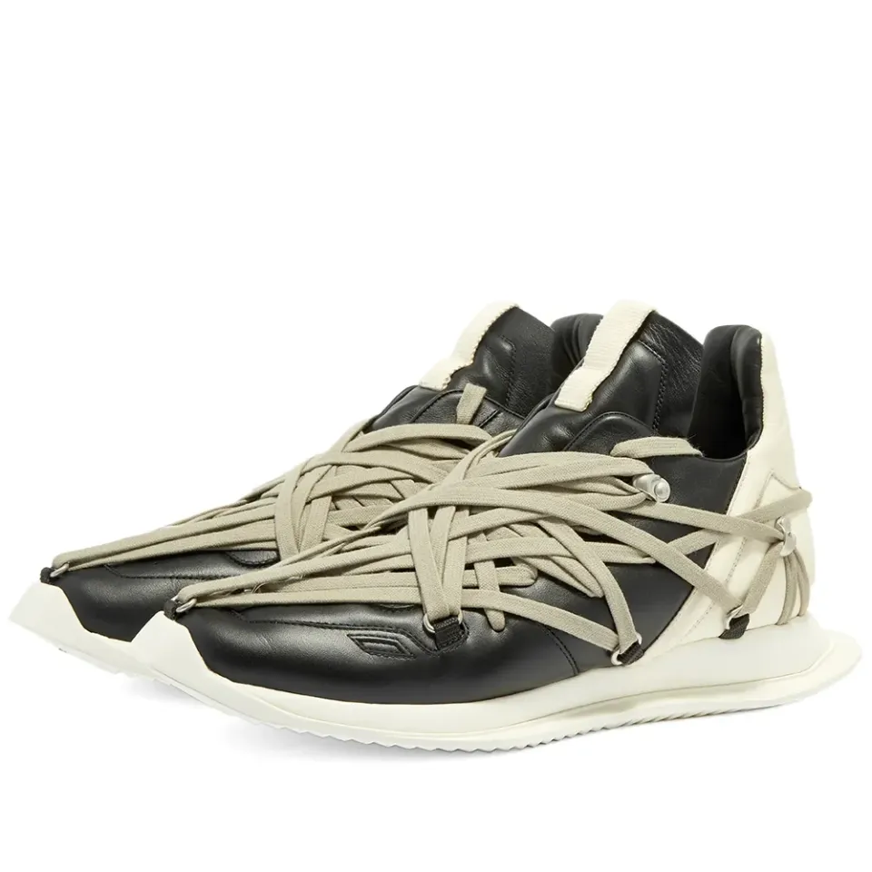 Megalaced Runner