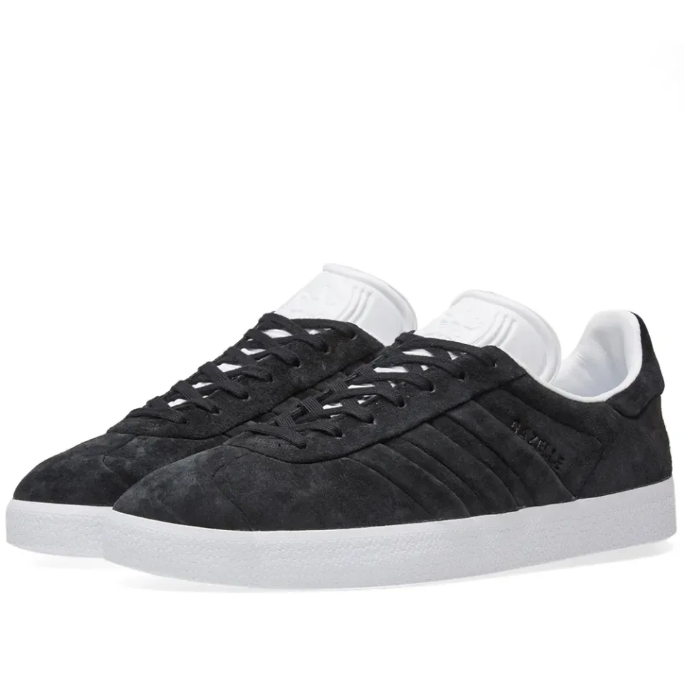 Gazelle Stitch & Turn