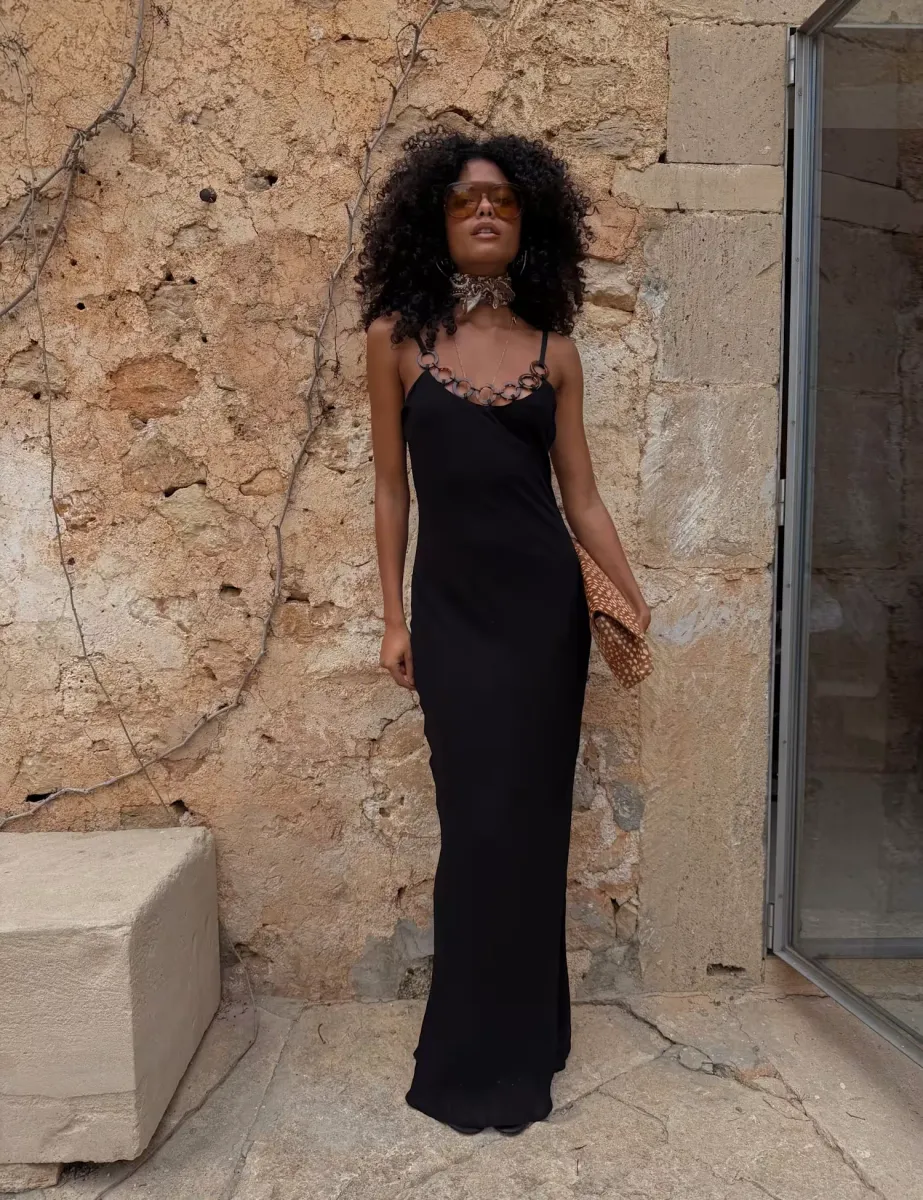 Sapna Dress with Ring Detail Black