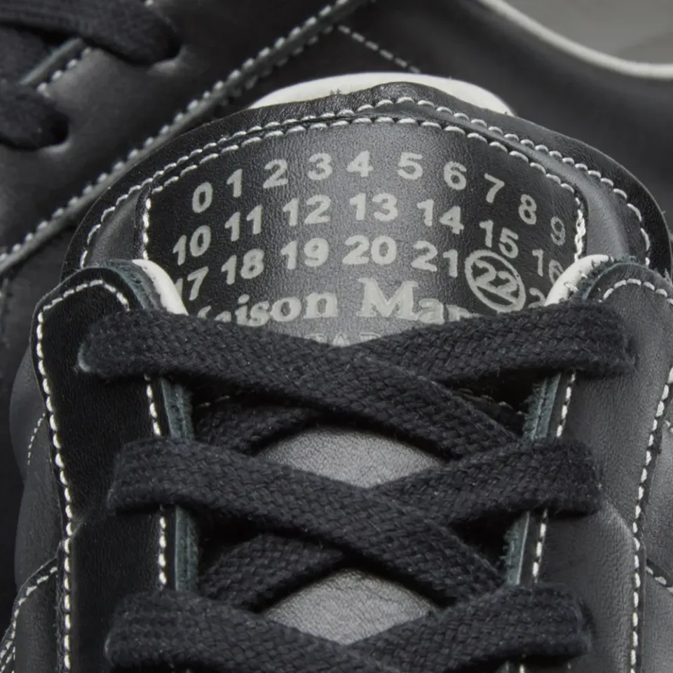 22 Replica Low Contrast Stitch Sneaker