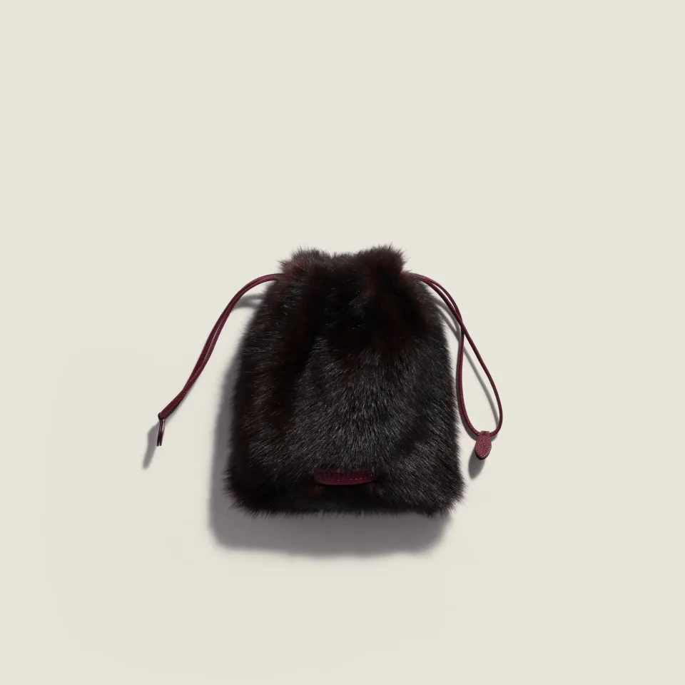 Shearing pouch