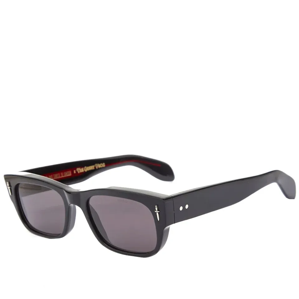 x Cutler and Gross 0425 Dagger Sunglasses