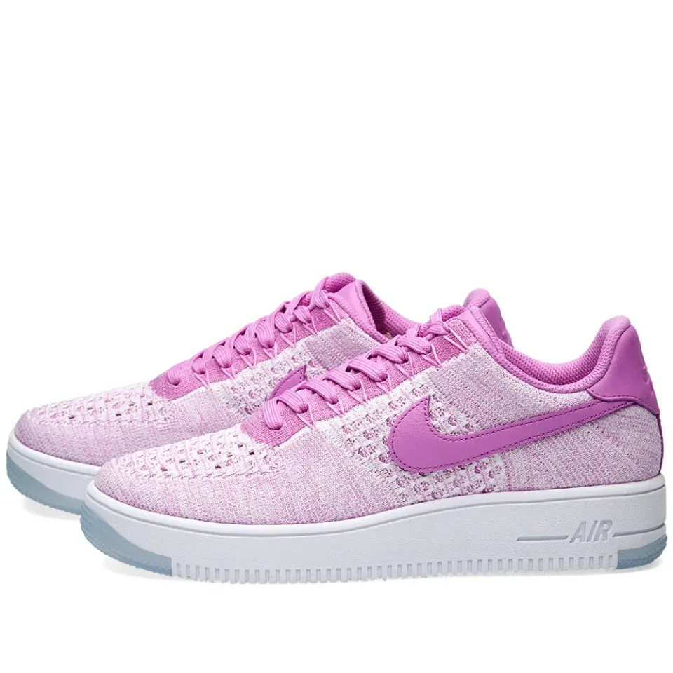 W Air Force 1 Flyknit Low