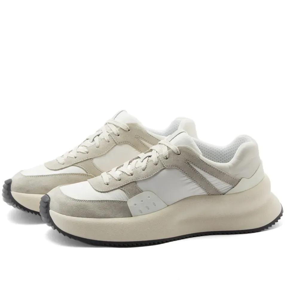 Oversized Sneaker