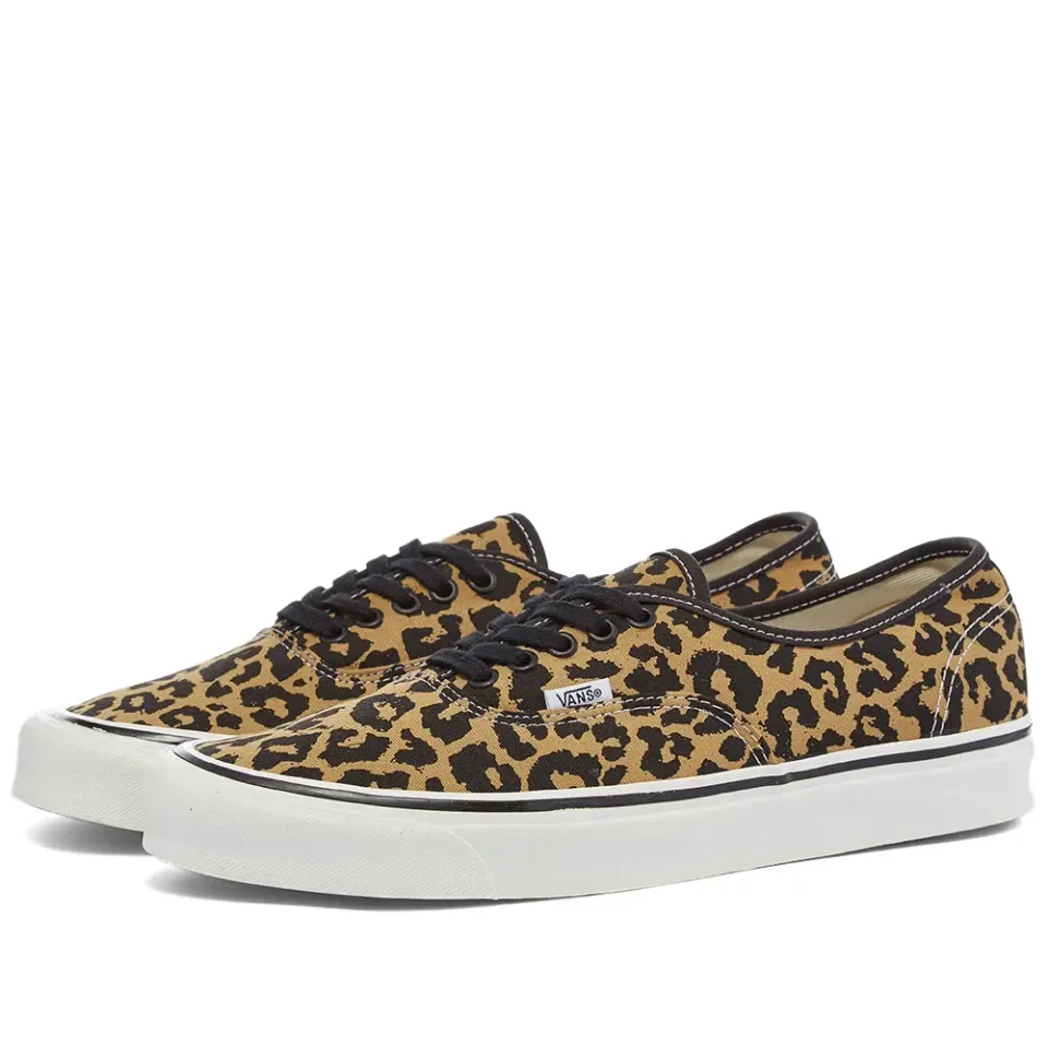 UA Authentic 44 DX