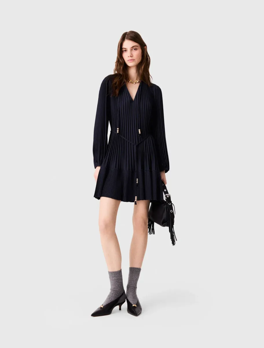 Short pleated dress