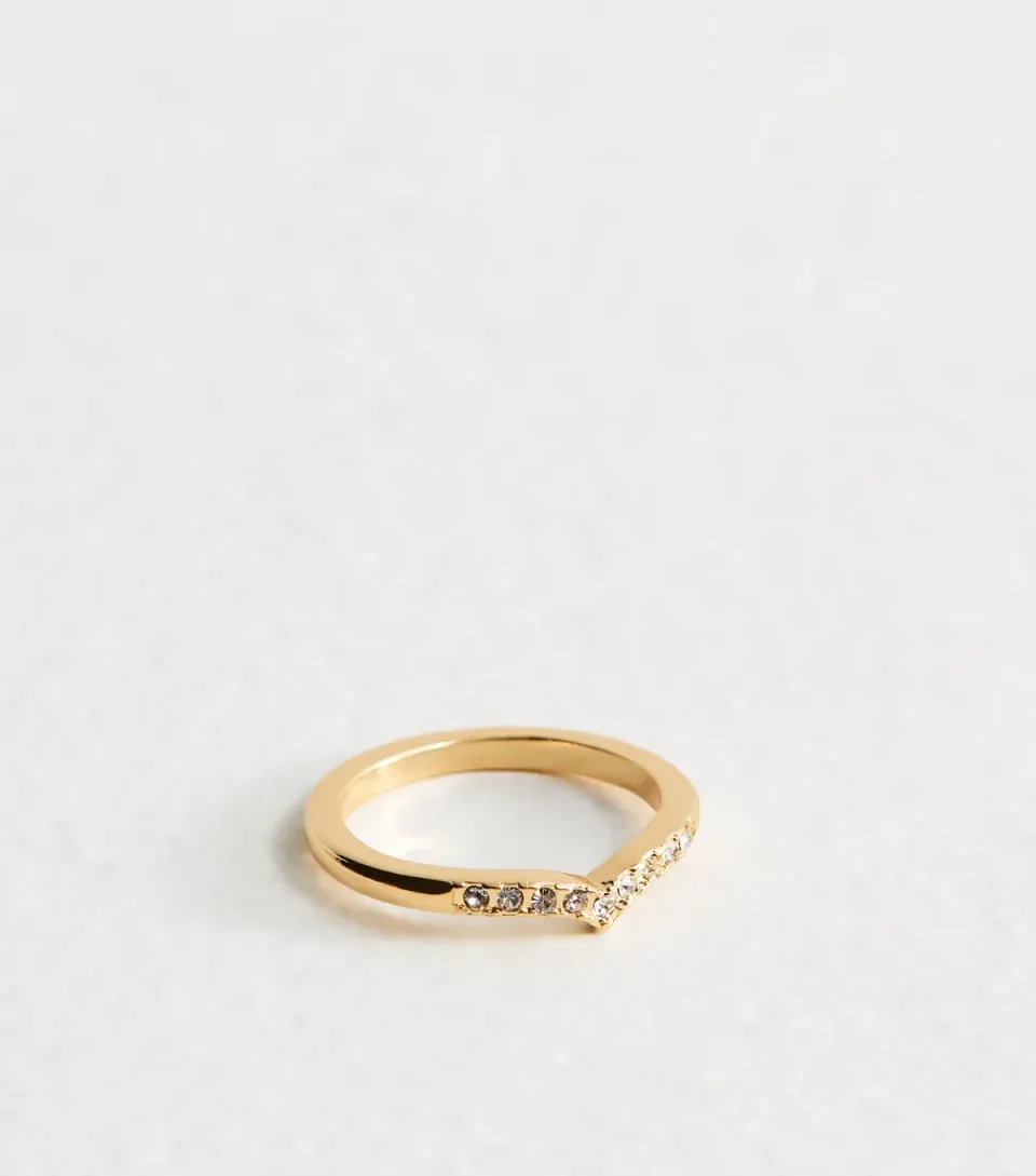 Gold Tone Diamant?� Wishbone Chevron Ring