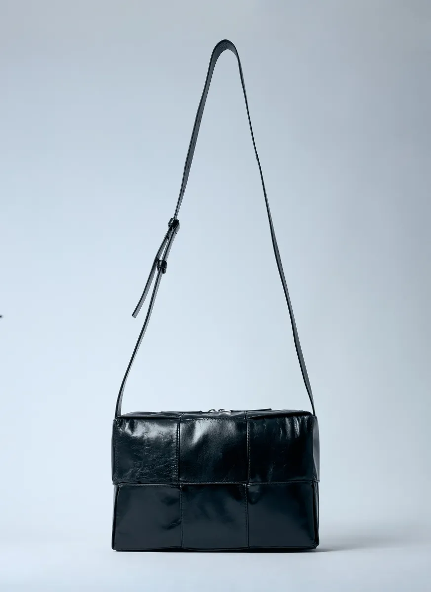 Medium Arco Camera Bag
