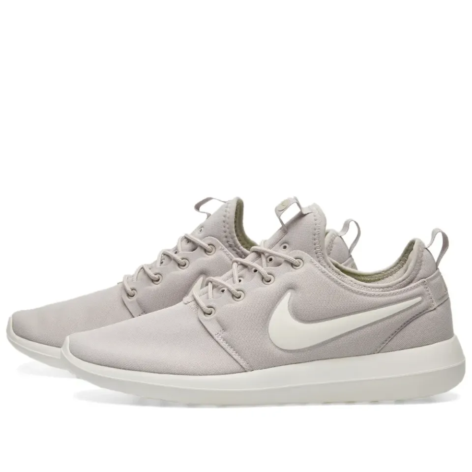 W Roshe Two
