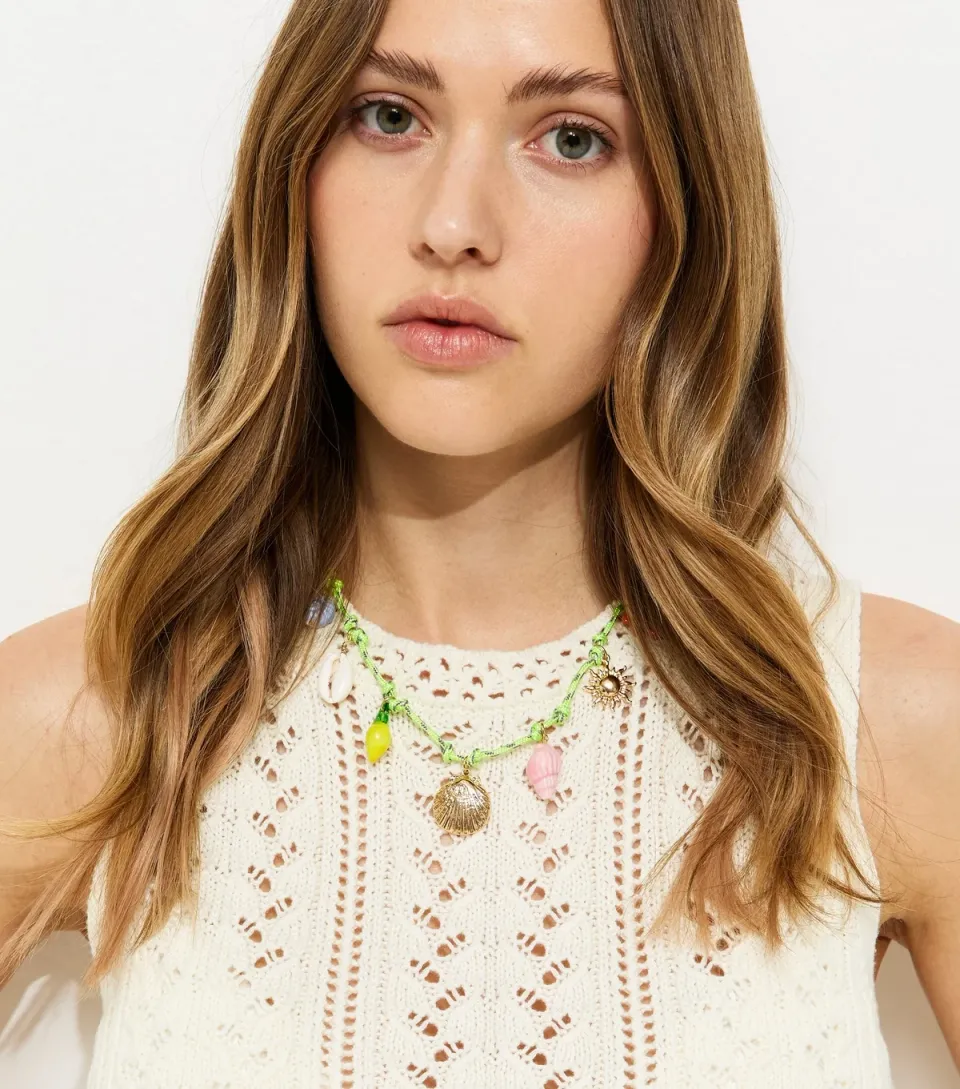 Green Shell Charm Rope Necklace