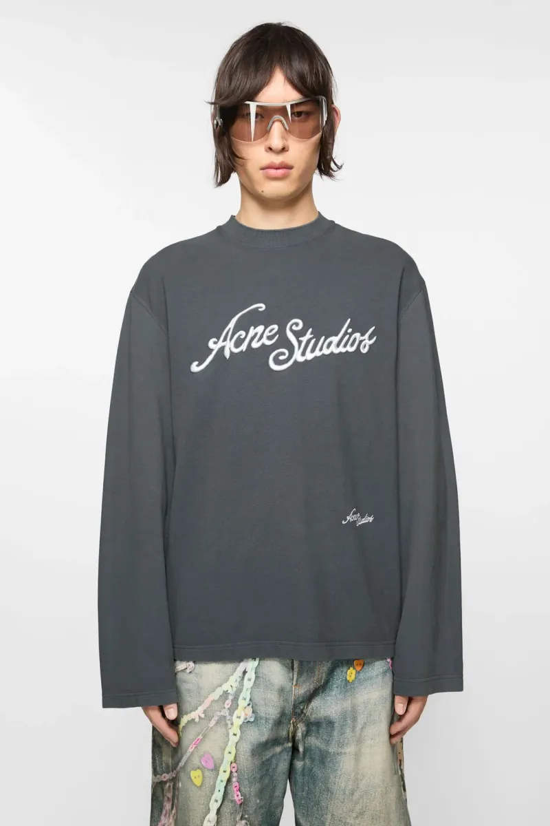 Embroidered logo t-shirt