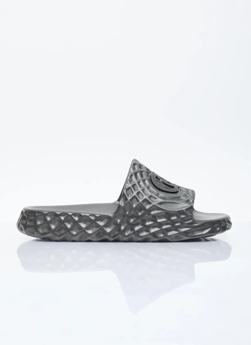 Interlocking G Slides