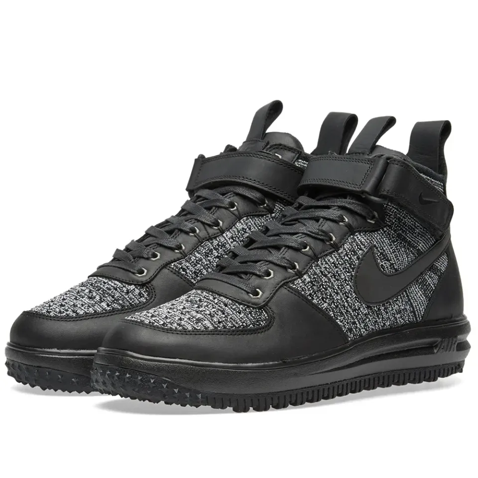 W Lunar Force 1 Flyknit Workboot