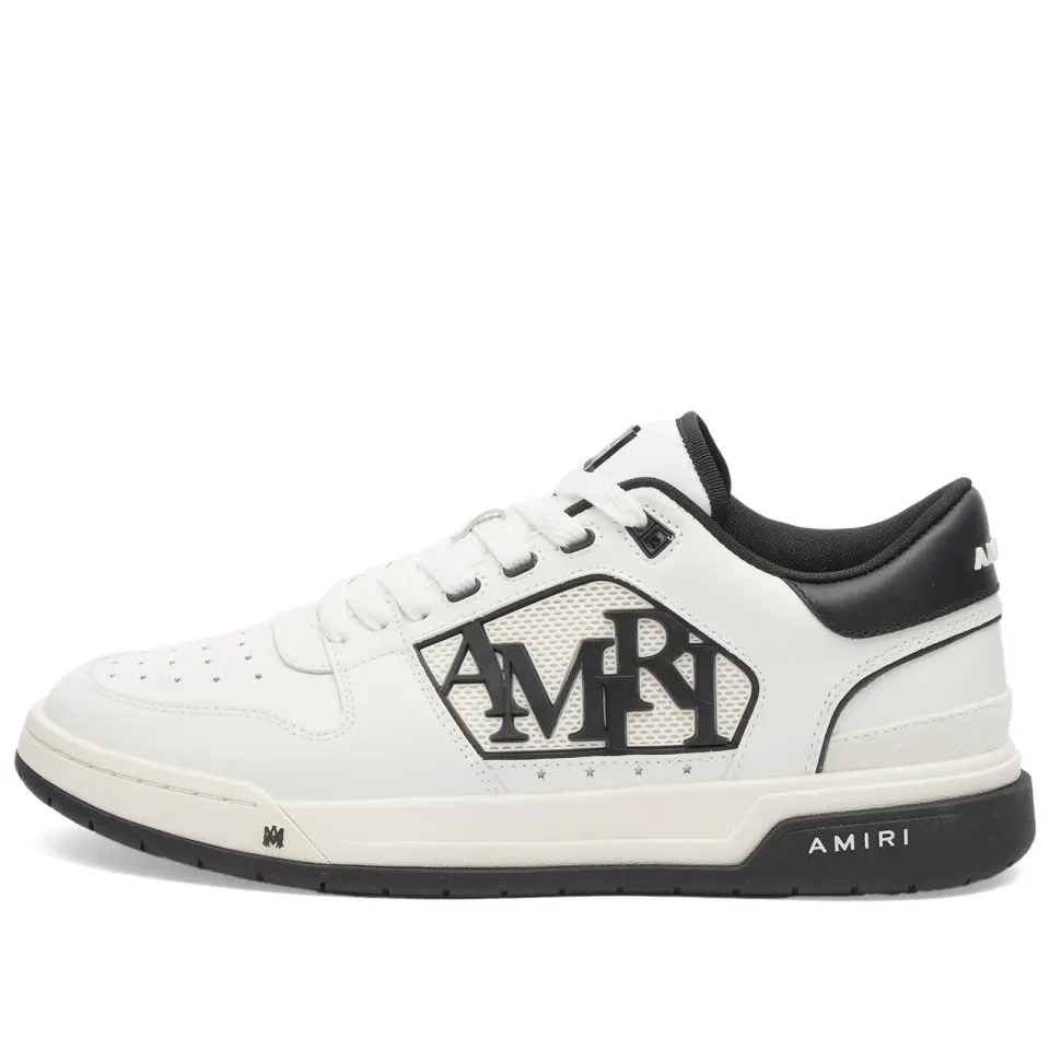 Classic Low Sneaker