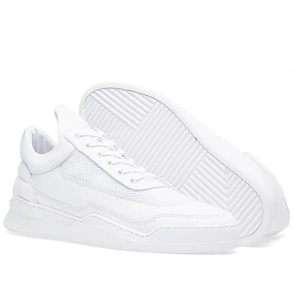 Low Top Sneaker