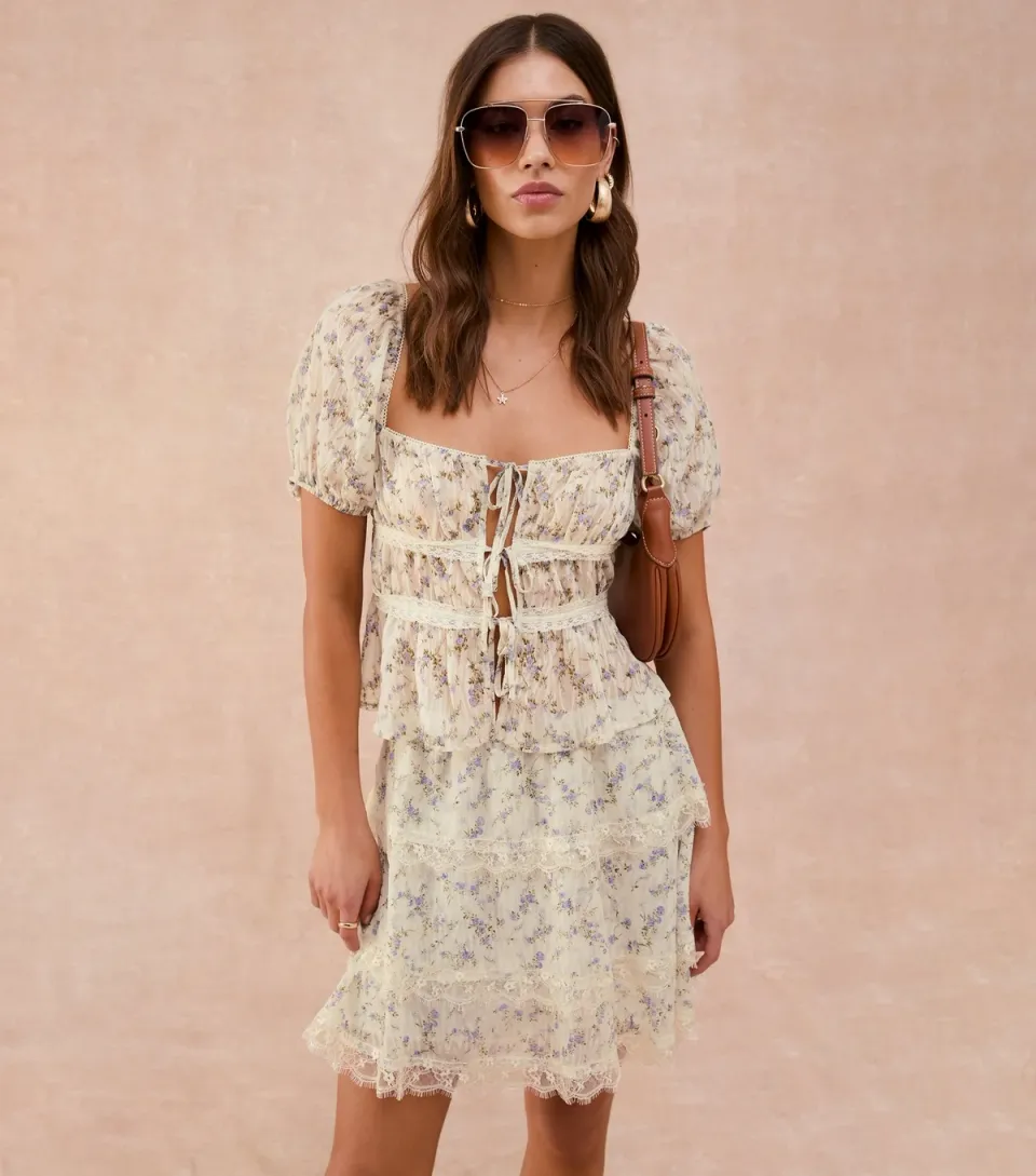 Women's Cream Floral Print Lace Trimmed Mini Skirt