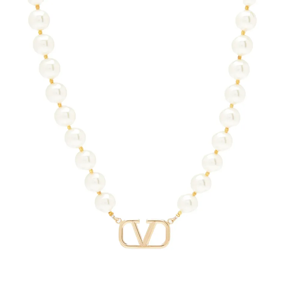 Signature Pearly Necklace