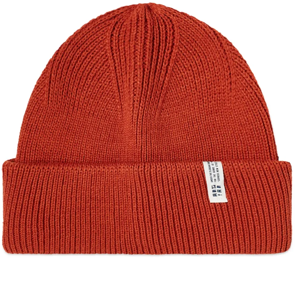 Label Essential Beanie
