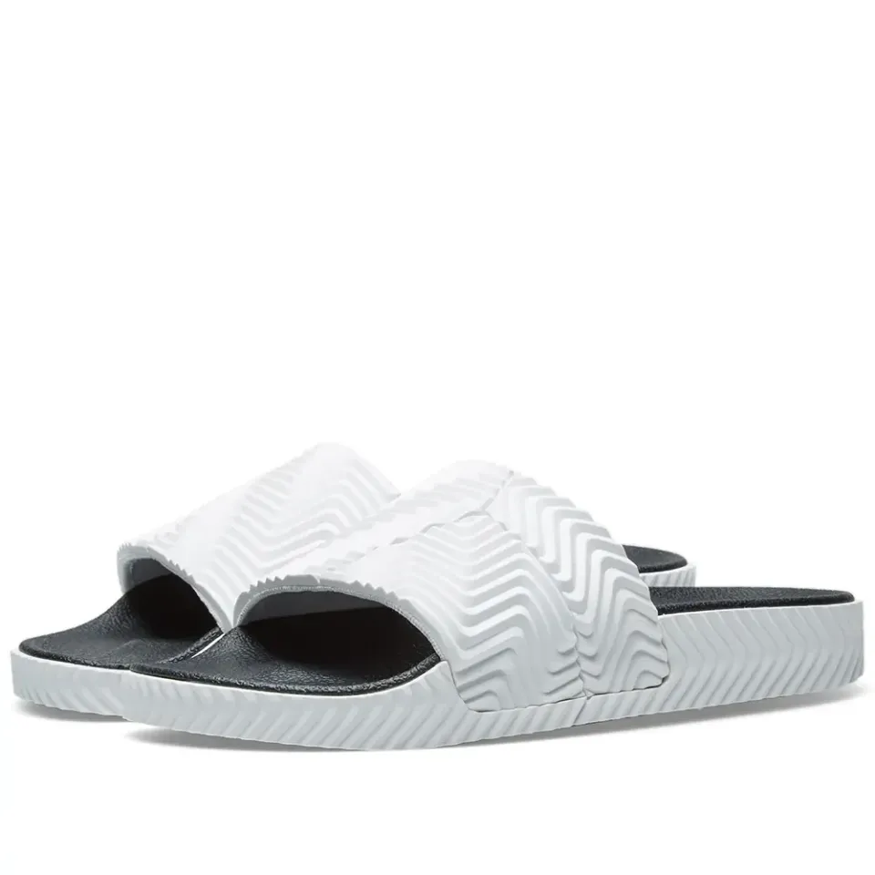 Adilette