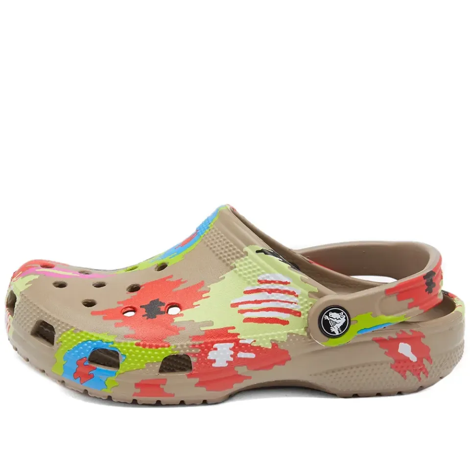 Classic IKAT Clog
