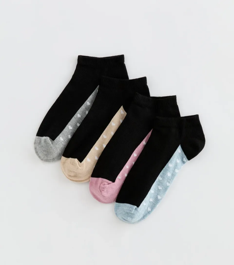 Pack of 4 Black Love Heart Sole Trainer Socks