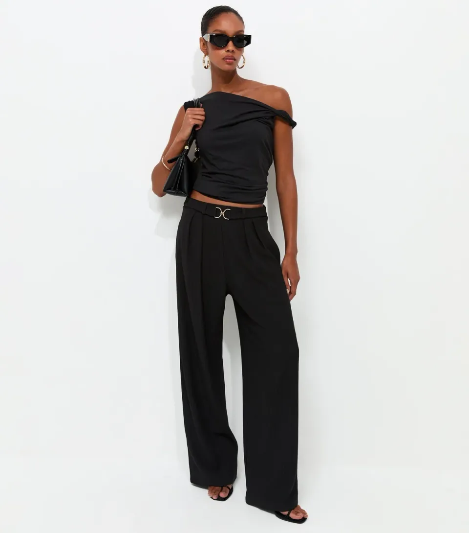 Women's Black Belt Detail Ribbed Crinkle Texture Wide Leg Trousers