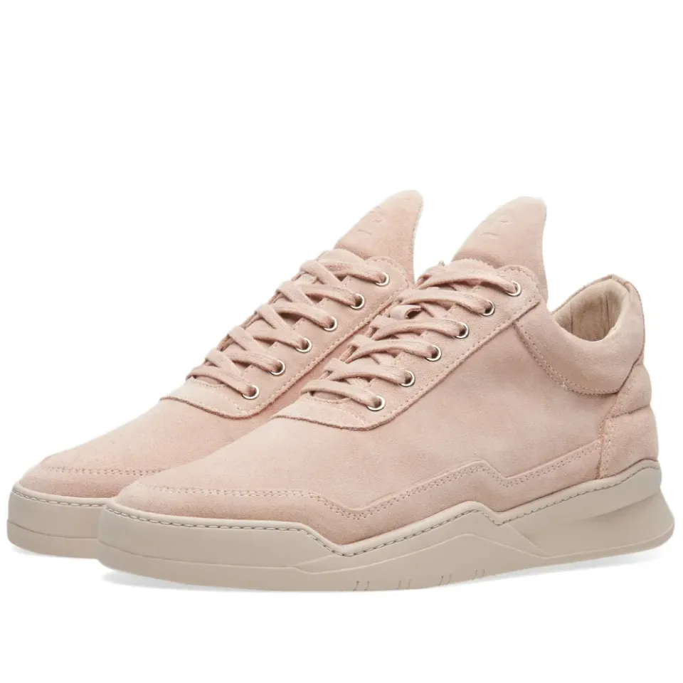 Low Top Sneaker