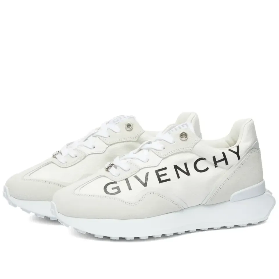 Giv Runner Light Sneaker