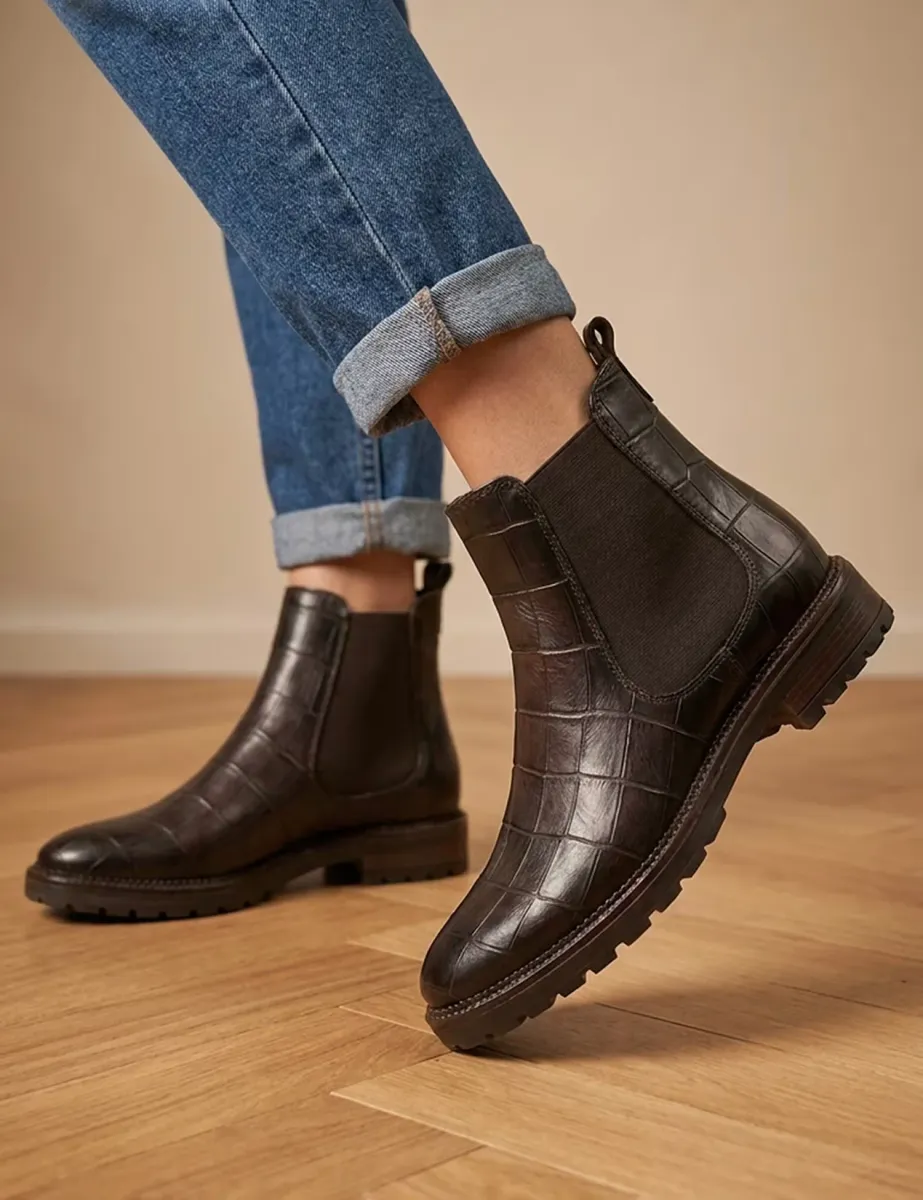 Leather Chelsea Ankle Boots Dark Brown