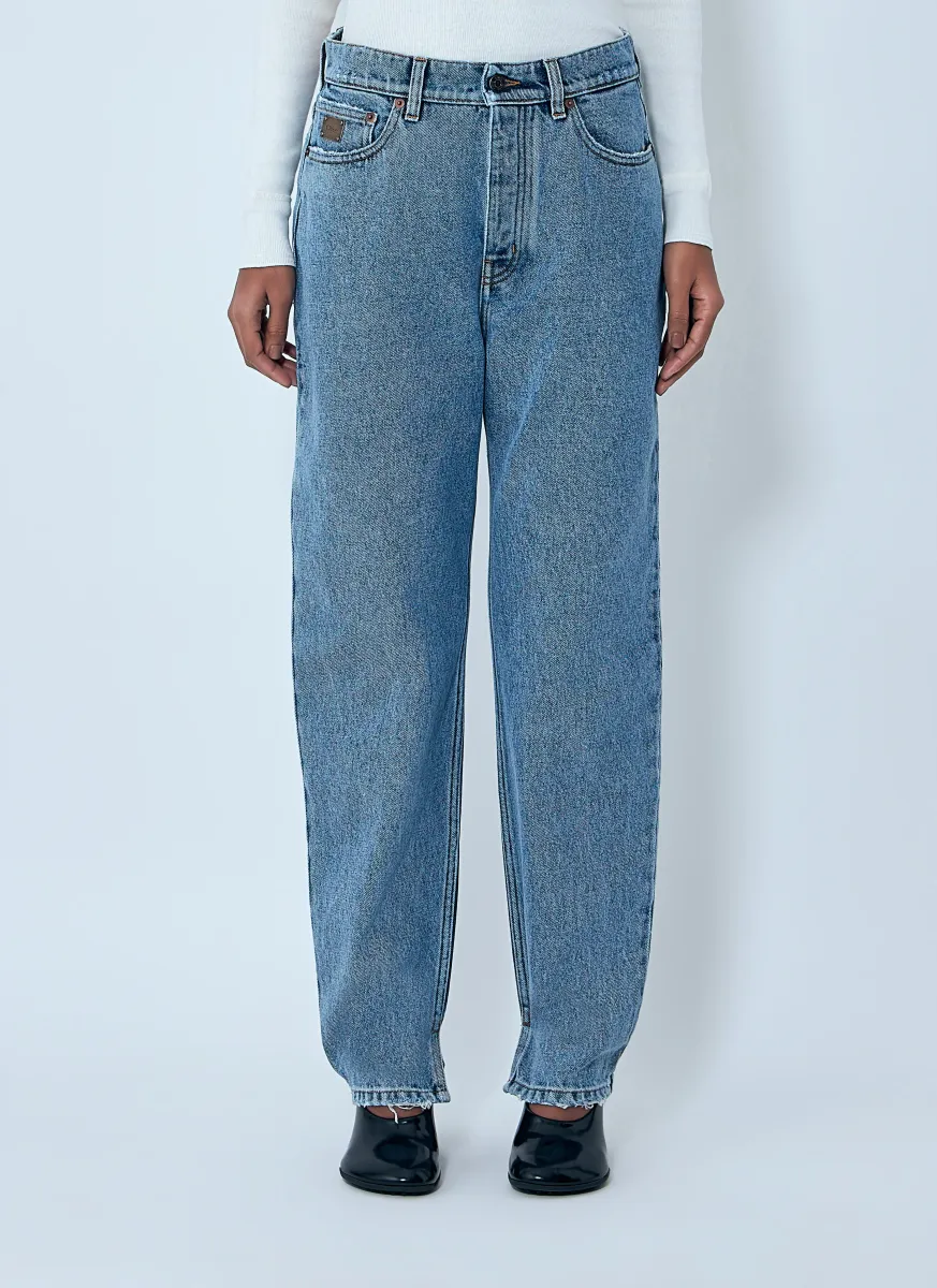 Tapered Jeans