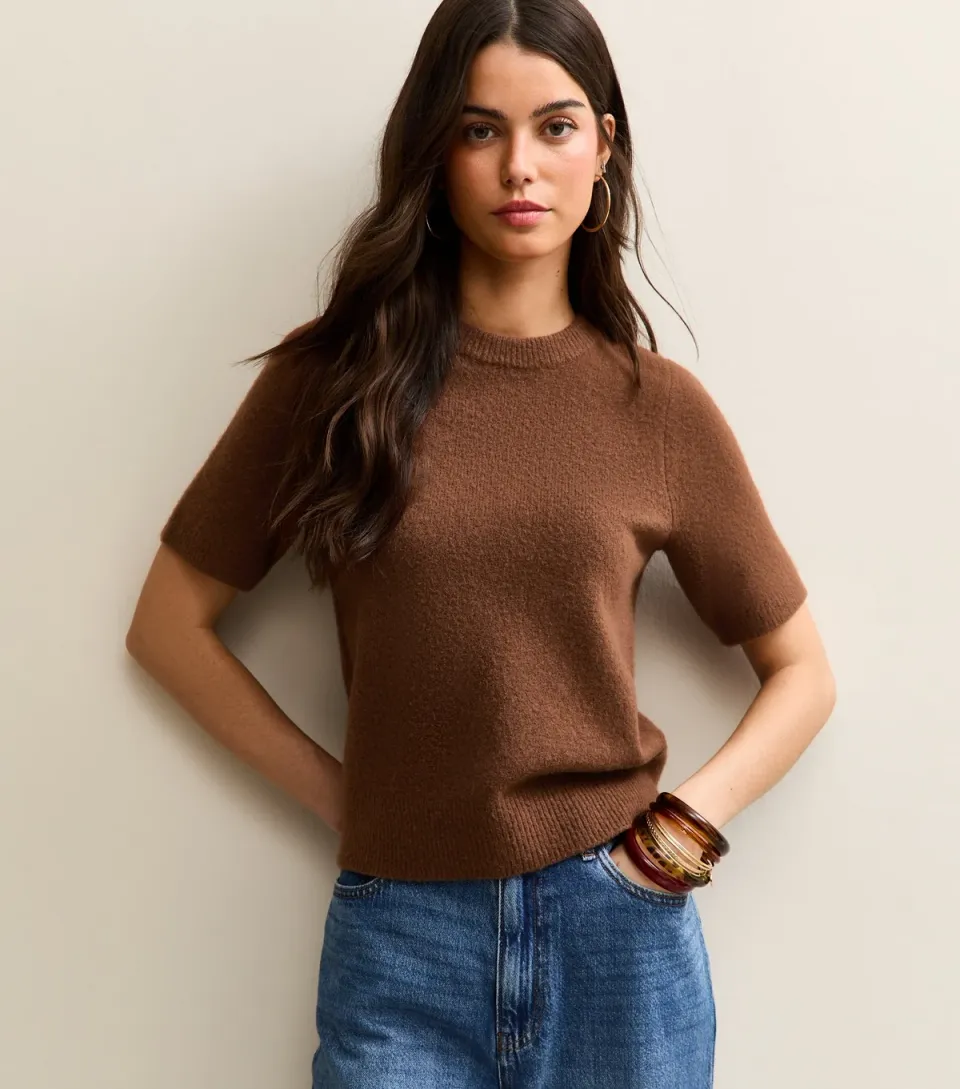 Women's Light Grey Short Sleeve Midweight Knit T-Shirt