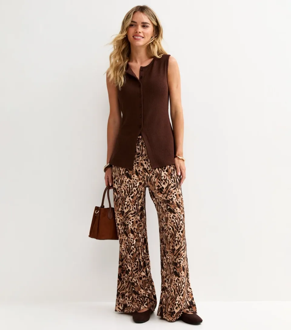 Women's Petite Brown Animal Print Textured Wide Leg Trousers