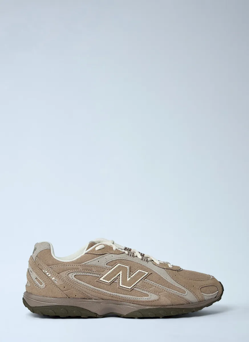 204L Sneakers