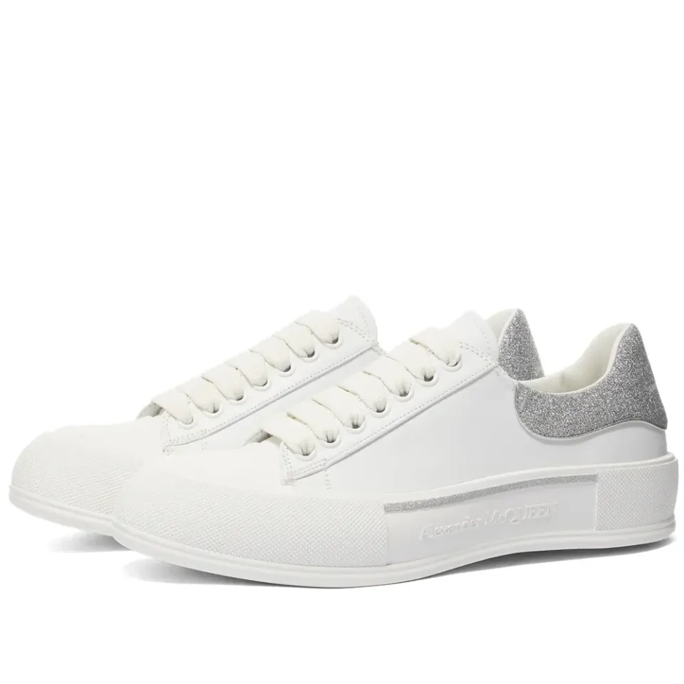 Contrast Heel Tab Plimsole Sneaker