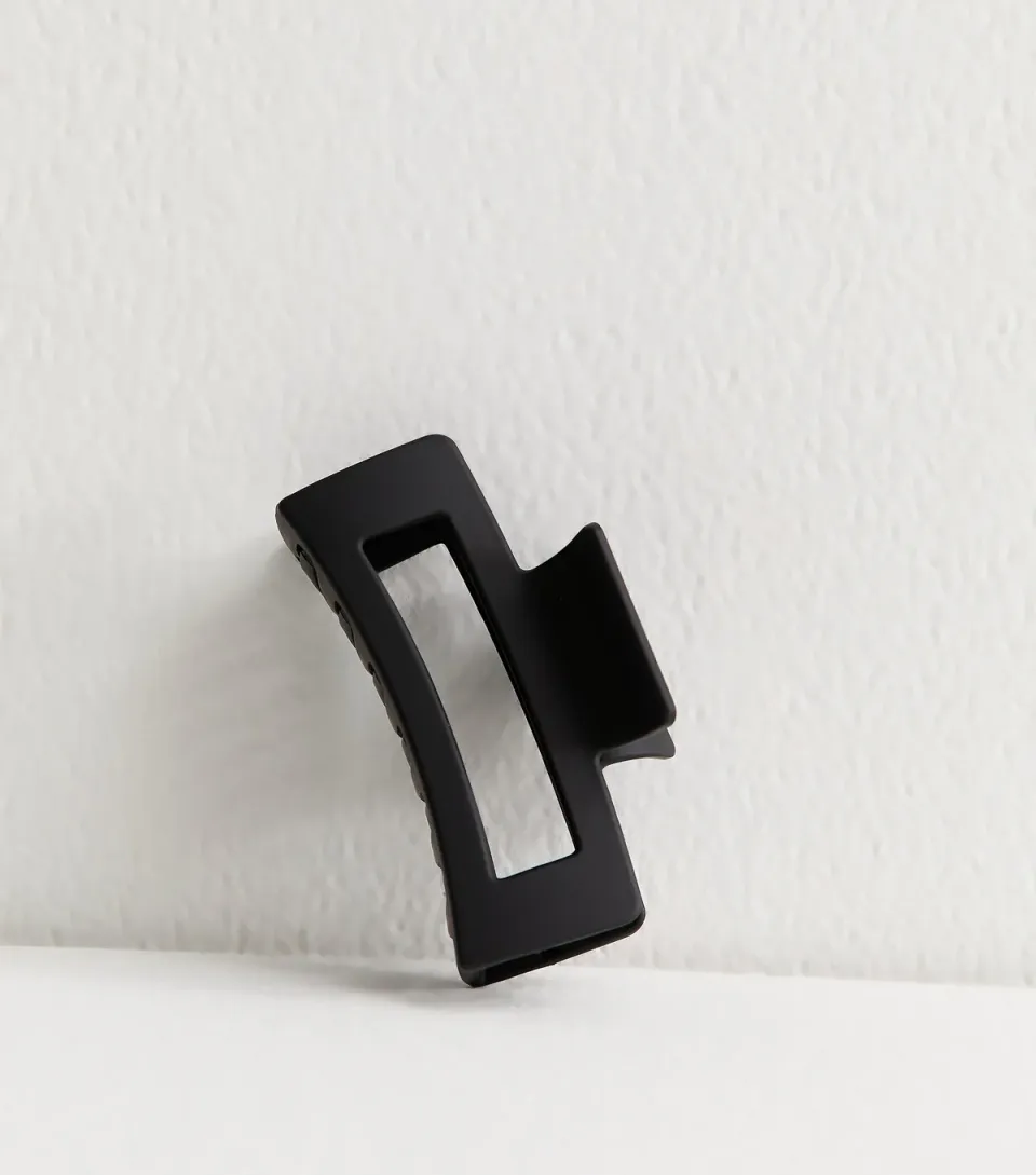 Creations Black Rectangular Claw Clip