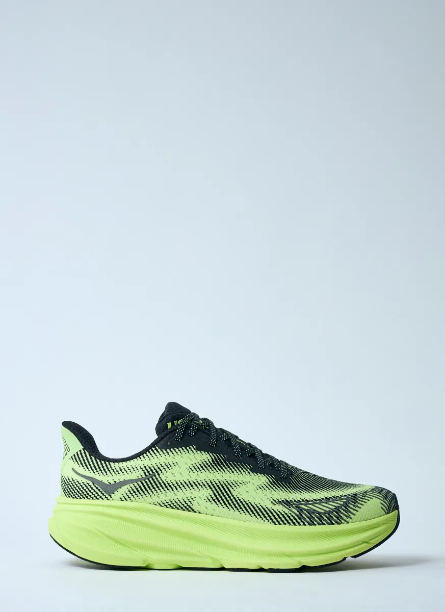 Clifton 9 Sneakers