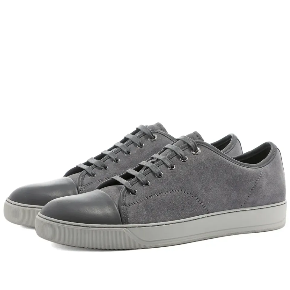 Toe Cap Low Sneaker
