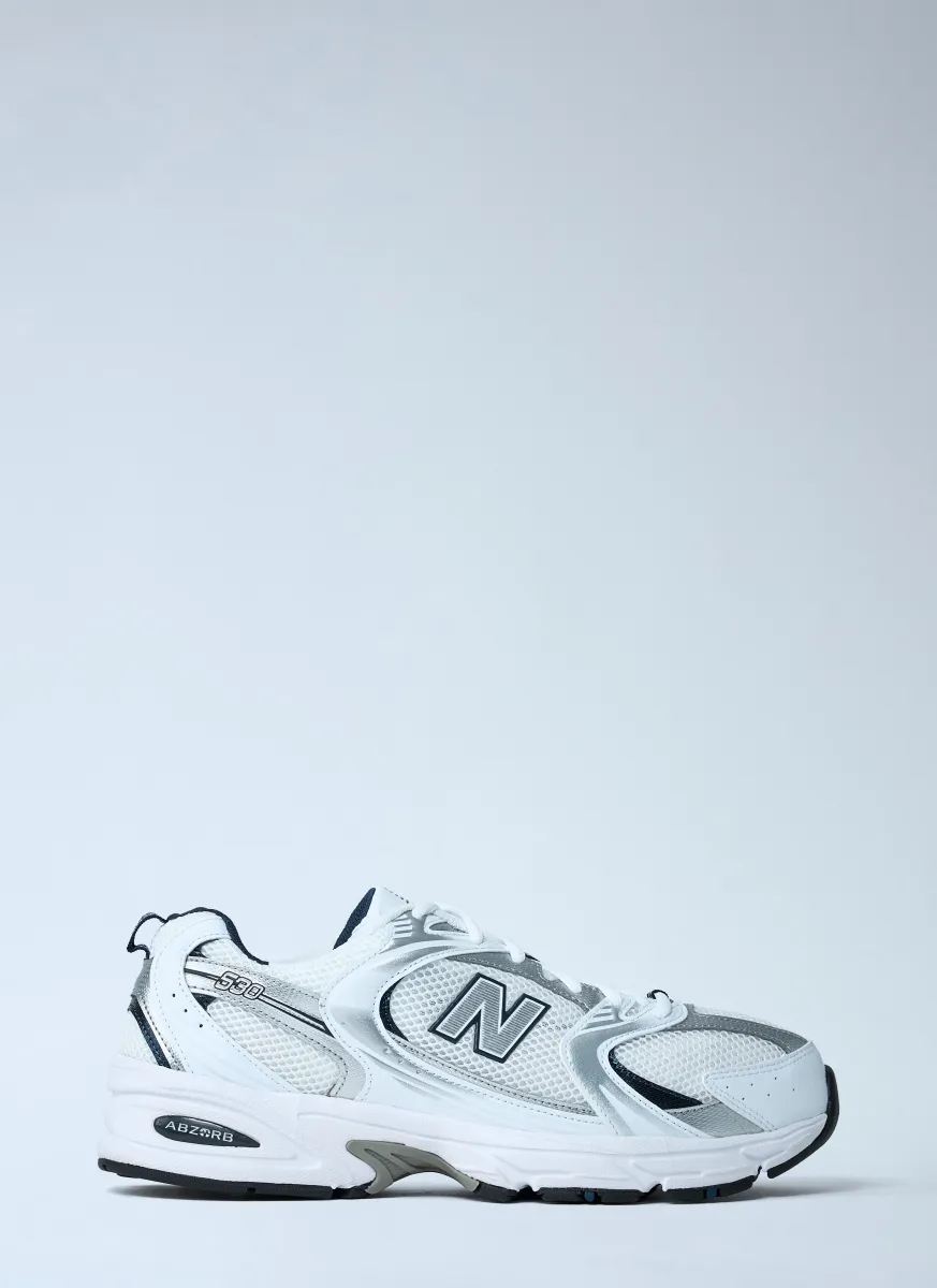 530 Sneakers