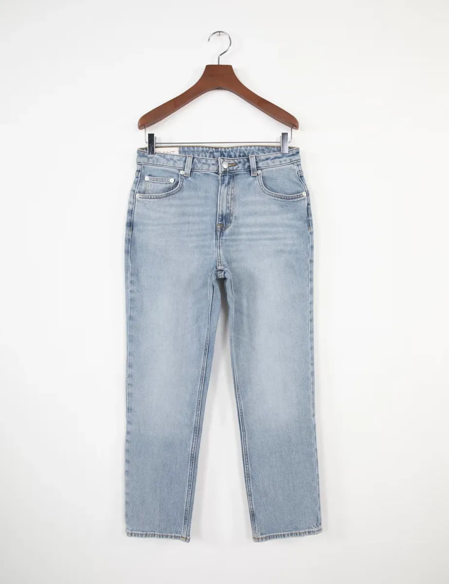 Mid Rise Straight Leg Cropped Jeans Blue