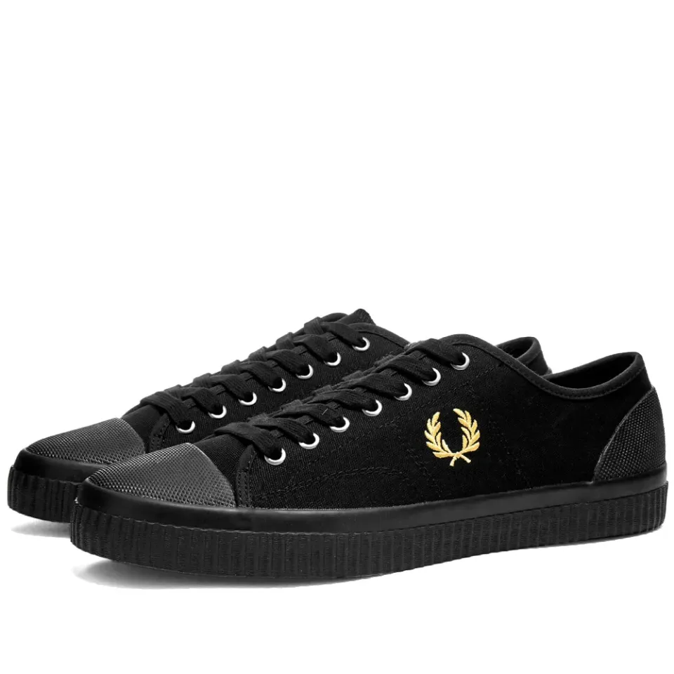 Hughes Canvas Low Sneaker