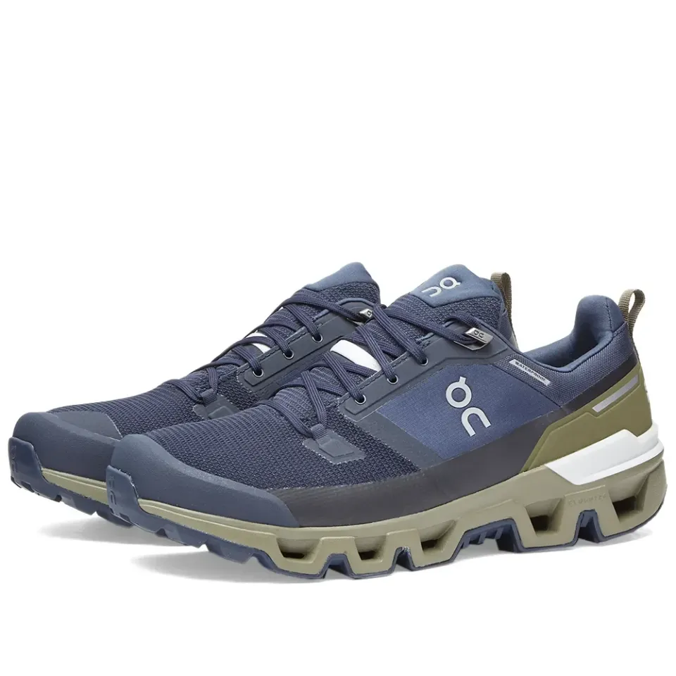 ON Running Cloudwander Waterproof