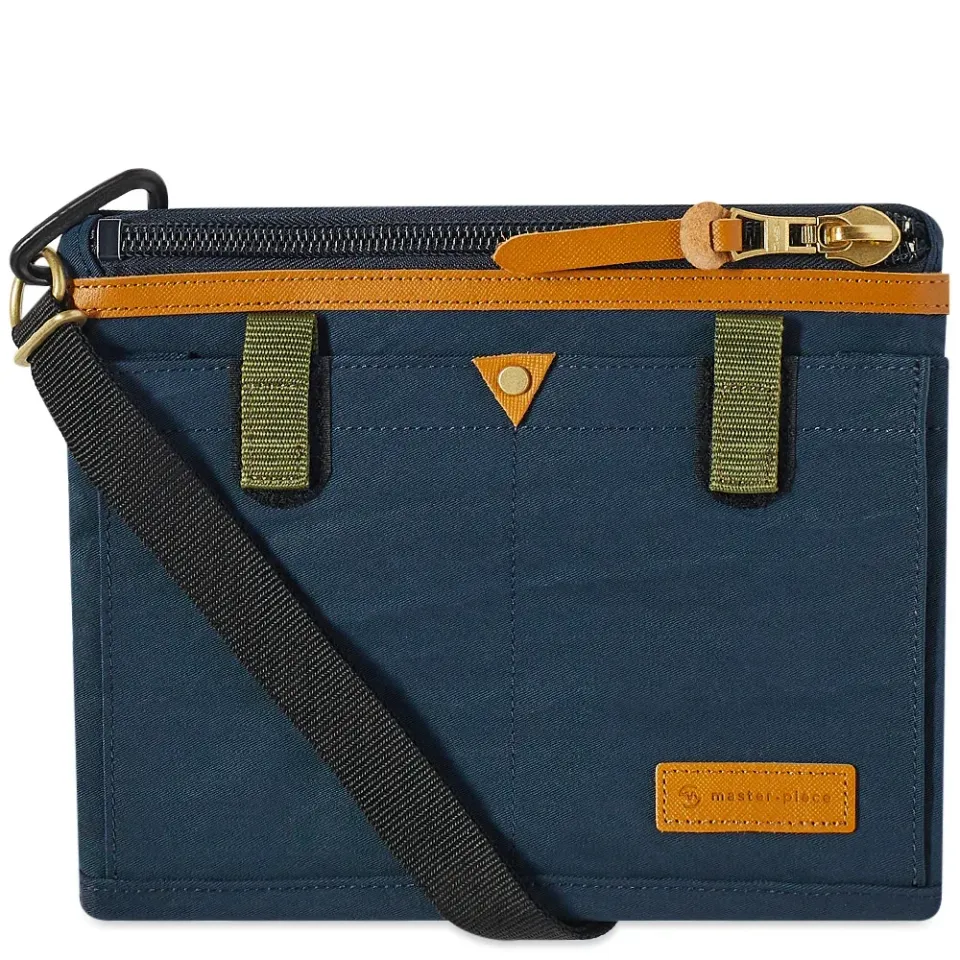 Link Series Shoulder Bag