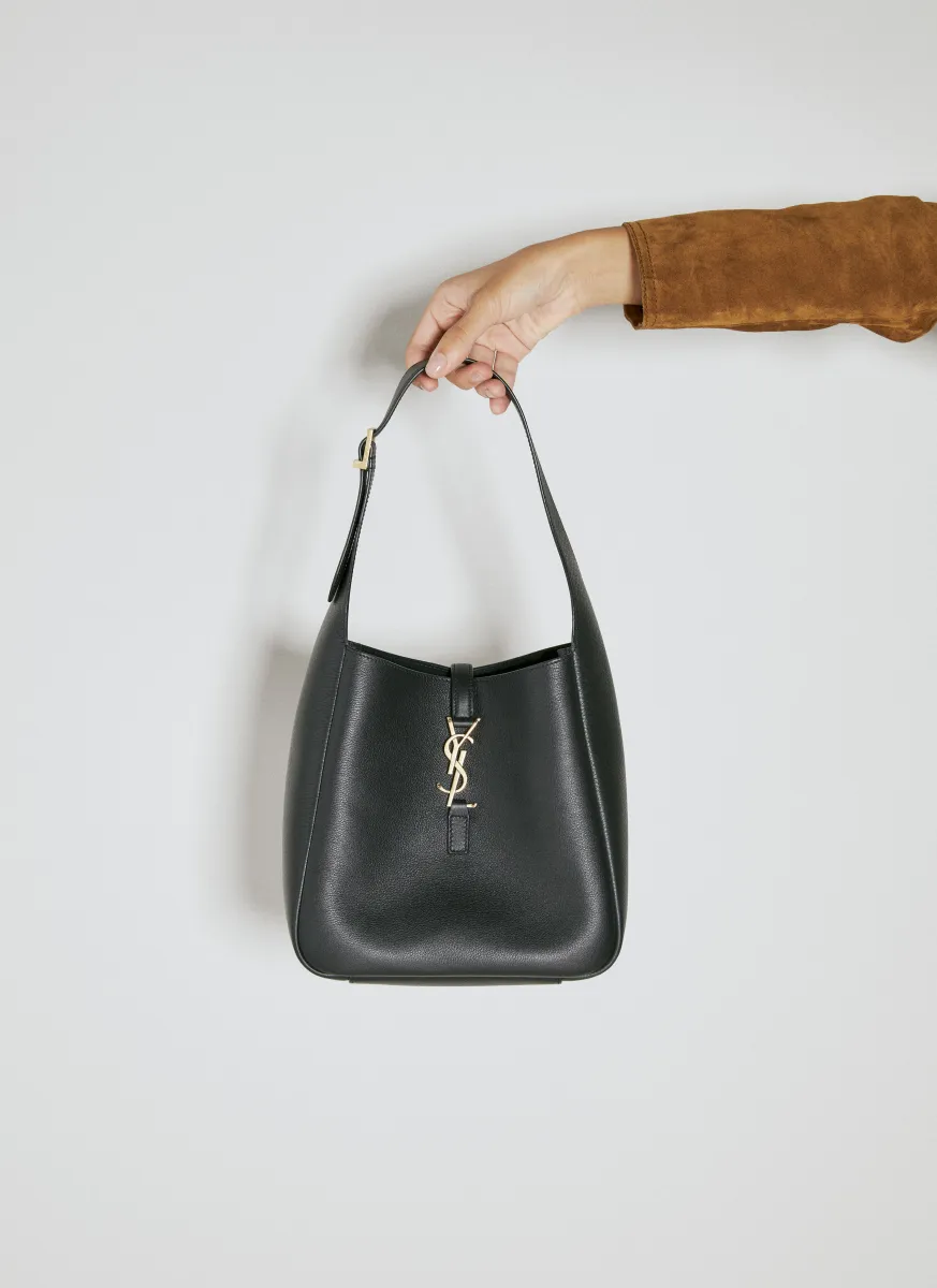 Small Le 5 à 7 Shoulder Bag