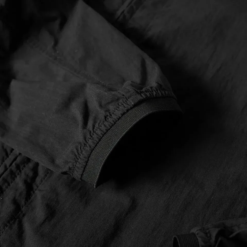 Arms Lens Hooded Jacket