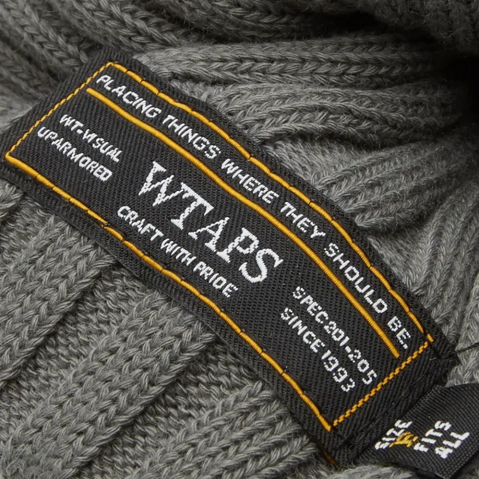 Beanie 01
