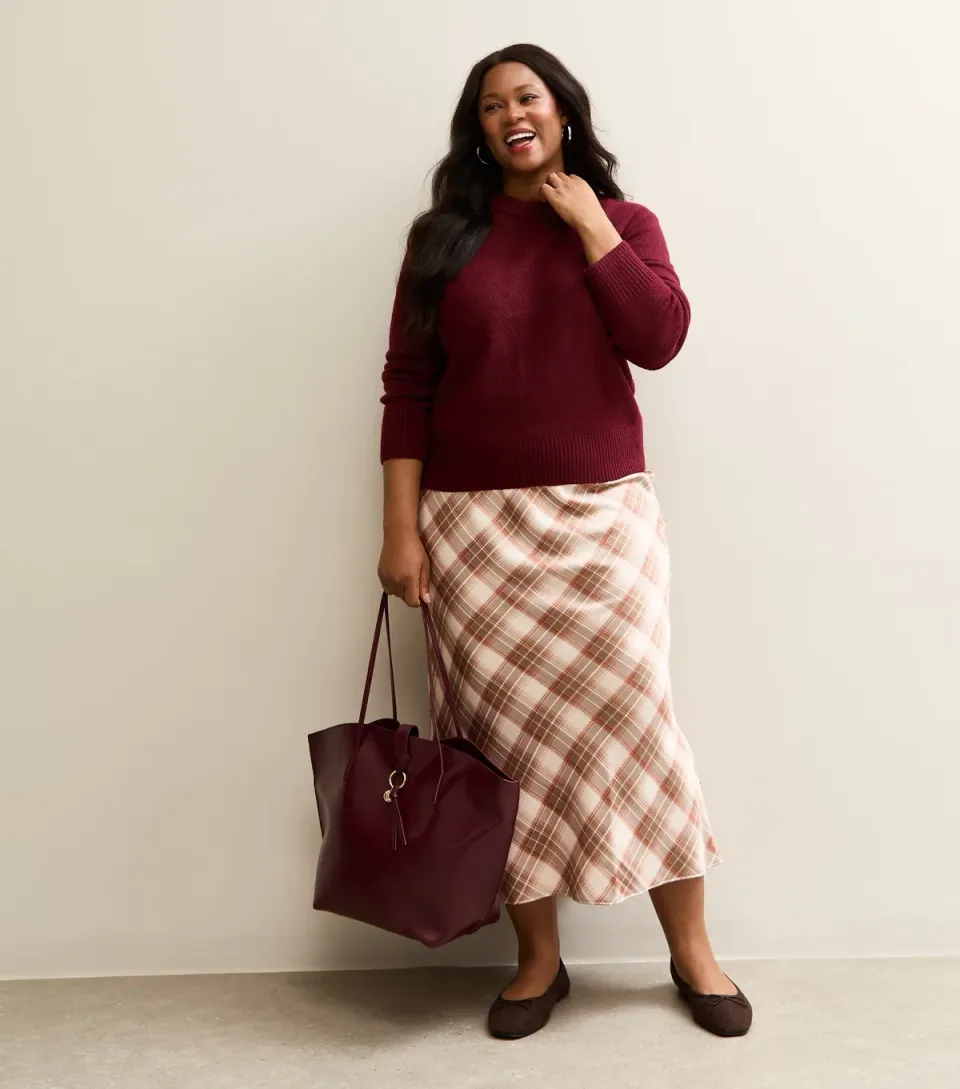 Women's Plus Size Brown Checked Satin Bias Cut Midi Skirt Curves