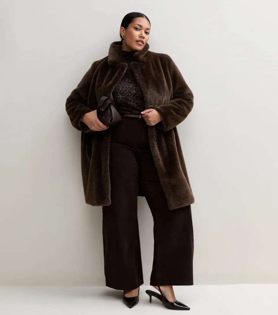 Women's Plus Size Dark Brown Faux Fur Faux Fur High Collar Coat Curves